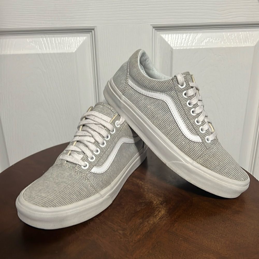 🔥🔥 VANS OLD SKOOL Lace Up Sneakers Gray/White - Men Sz 6.5 / Women Sz‎ 8 - EUC